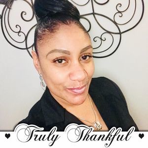 Meet your Posher, Angela